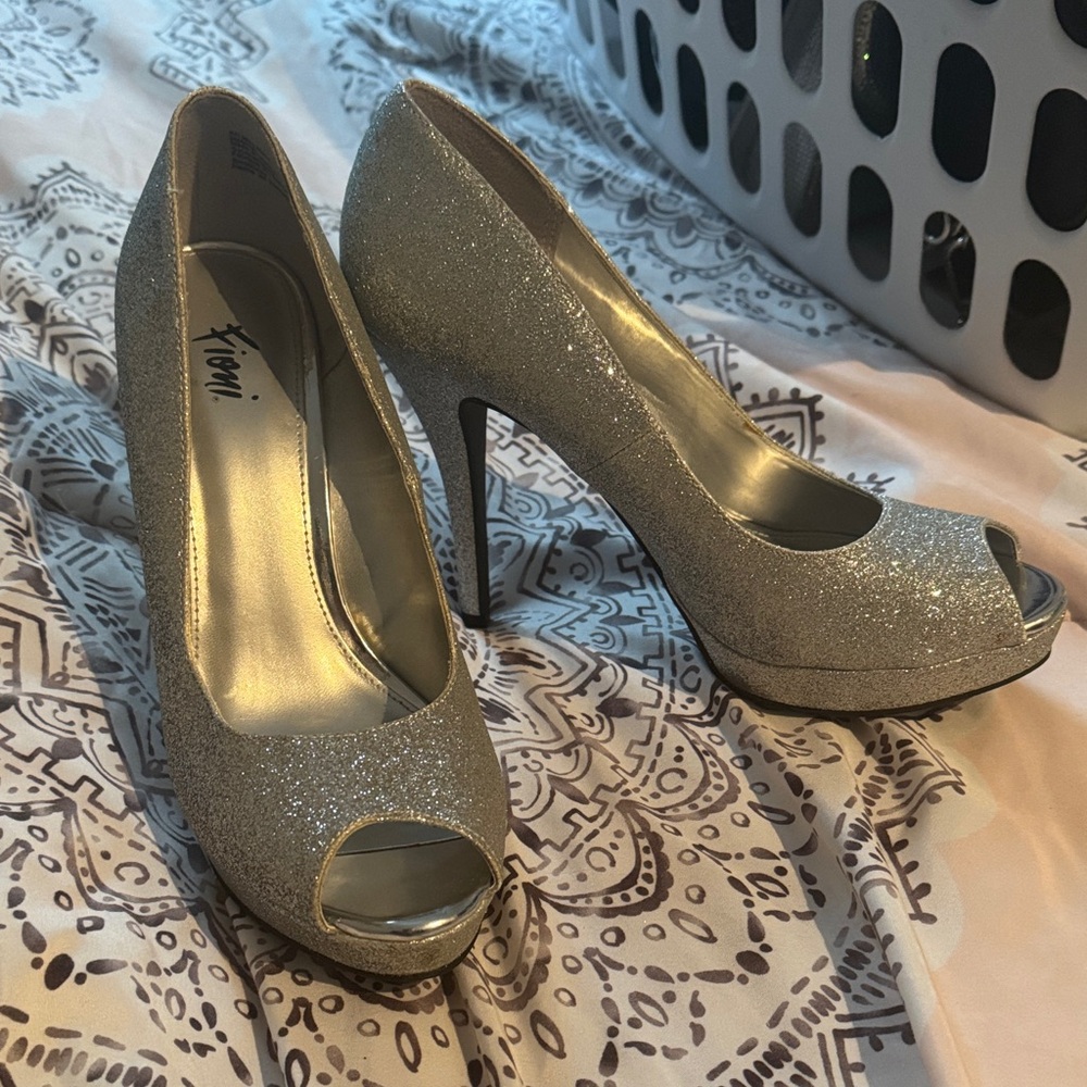 Silver Glitter Peep Toe Heels